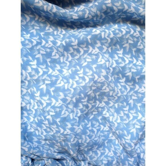 New! MICHAEL KORS Women's Smocked Off-Shoulder Ruffle Dress Blue White XS - Picture 3 of 3